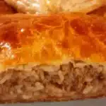 Takuuvarma levylihapiirakka: mehevä ja helppo ohje