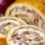 Mehevin jauhoton suolainen kääretorttu: Helppo ohje