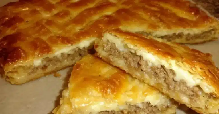 Täydellinen Lihapiirakka Levy: mehevä ja helppo ohje