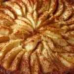 30 minuutin omenapiirakka: helppo ja mehevä ohje