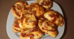 Jauheliha-korvapuustit: Mehevä resepti 5 vaiheessa