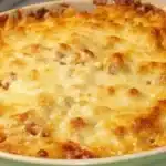 Mehevä juustoinen broileripastavuoka – arjen paras resepti