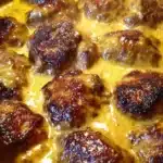 Mehevät broileripyörykät ja kermainen currykastike 30 min