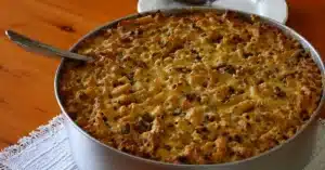 Helppo Koskenlaskijan makaroonilaatikko: Vain 3 vaihetta